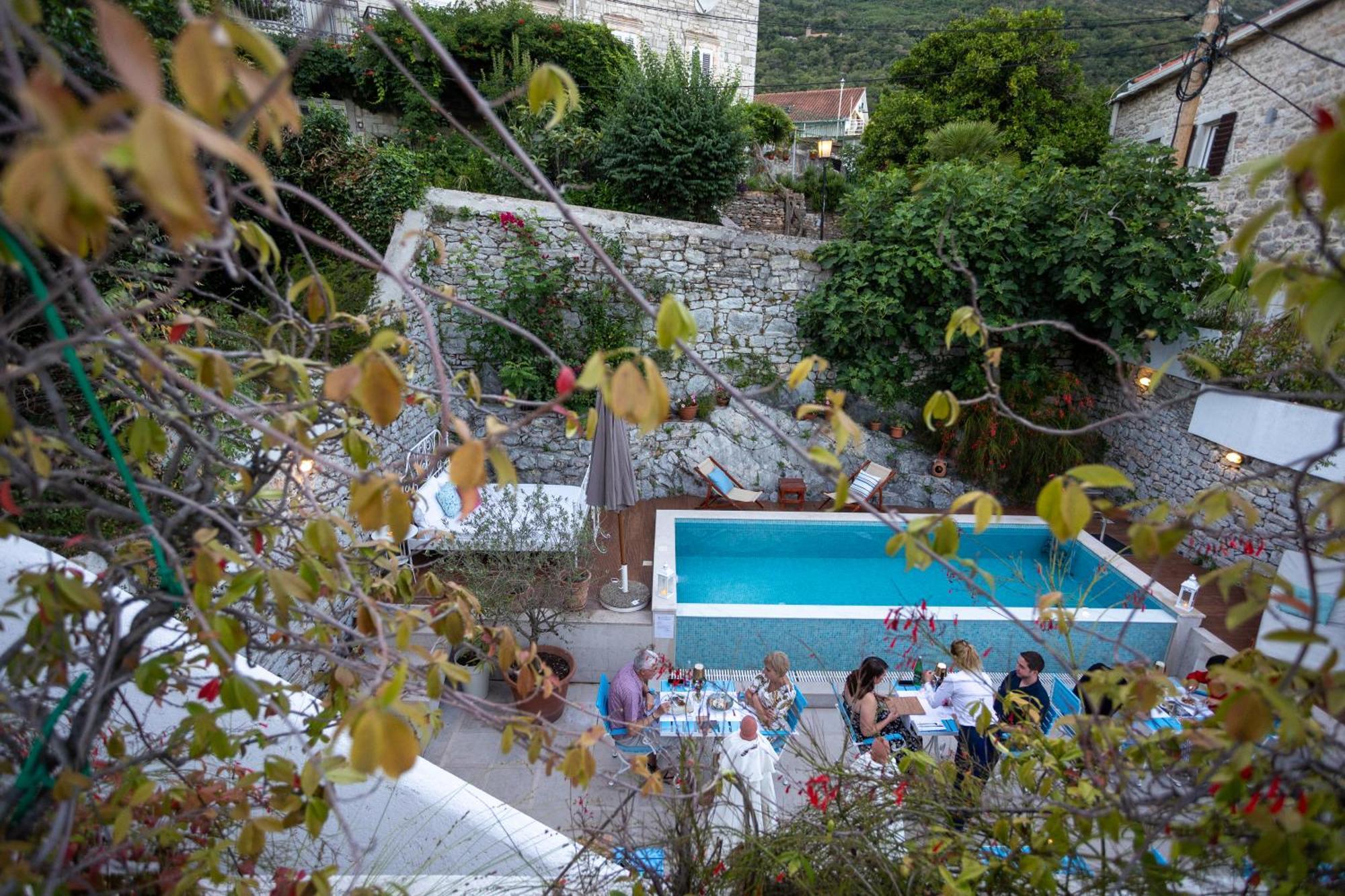 Boutique Hotel Capitano Herceg Novi Exterior photo